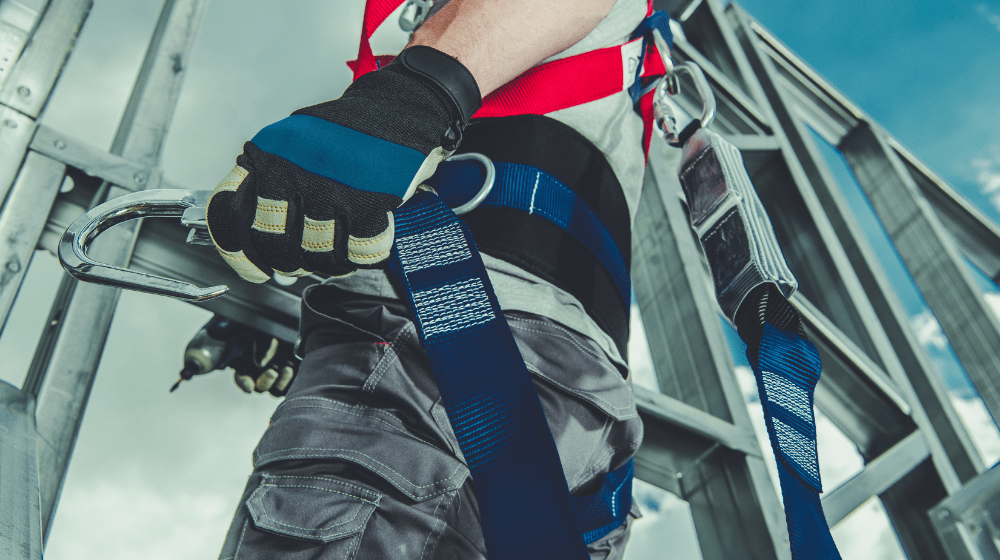 La maintenance des équipements de protection antichute : conseils pour une durée de vie prolongée 7 7 remplacement equipements